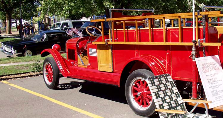 27 Chevy Ladder Truck