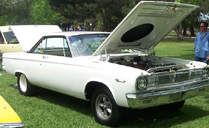 65 Dodge Coronet 2dr Hardtop