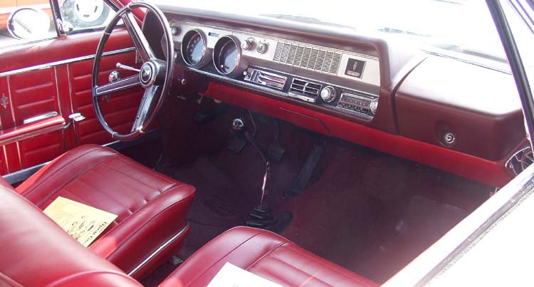 67 Oldsmobile 442 2dr Hardtop Dash