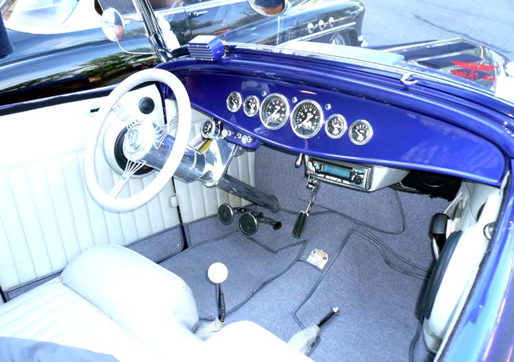 32 Ford Hiboy Roadster Custom Dash