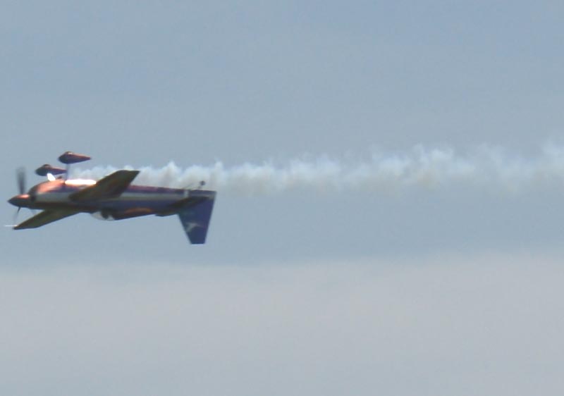 02 Zivco Edge 540 Aerobatics Show