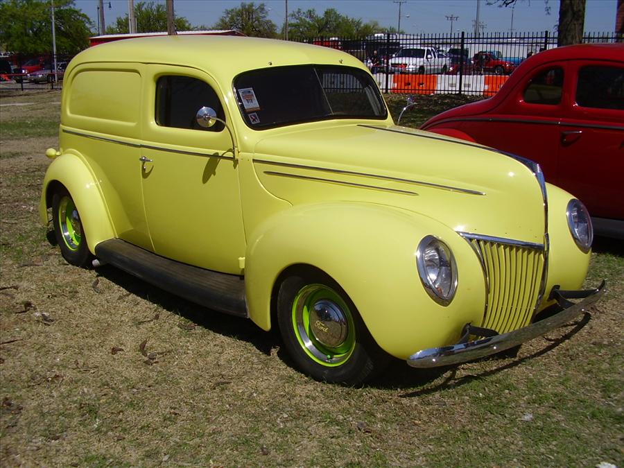 39 Ford Deluxe Sedan Delivery